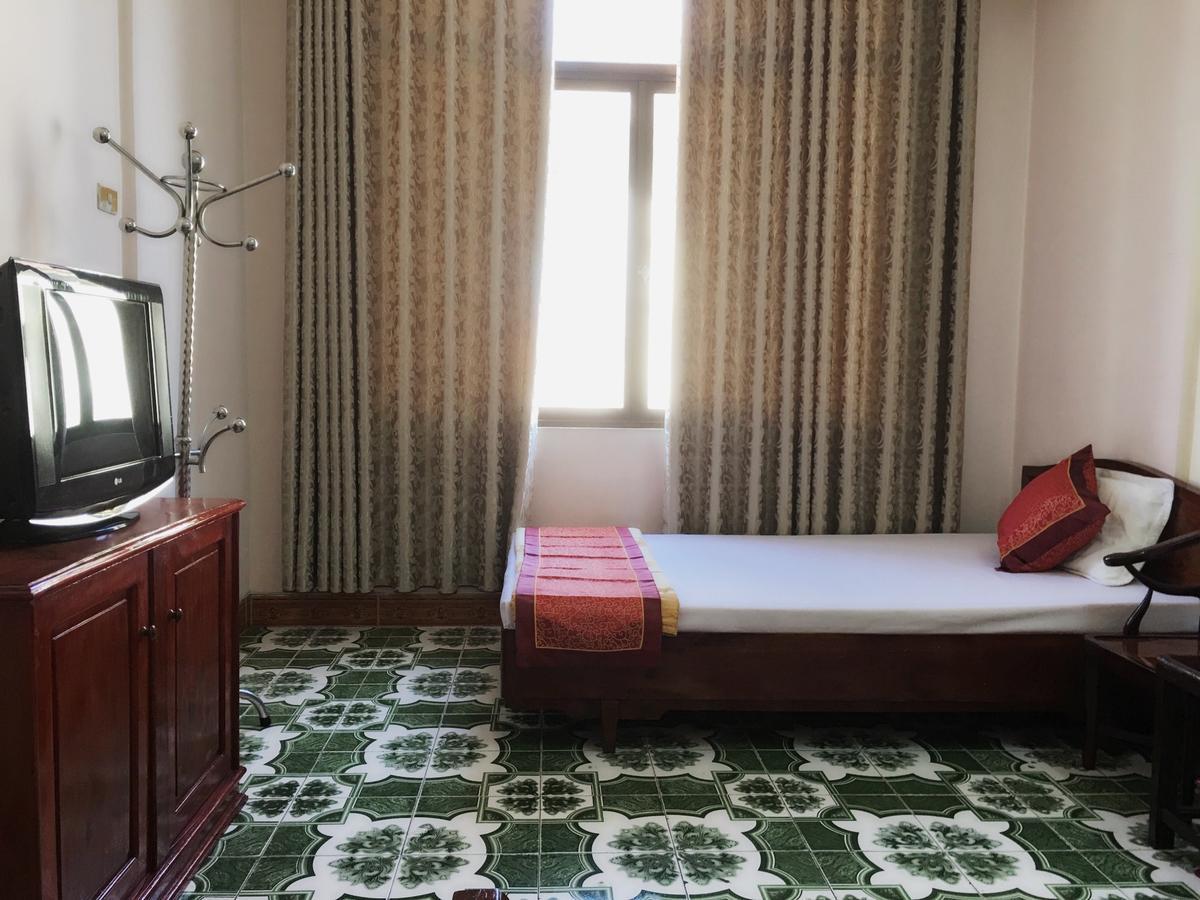 Doan Trang Hotel Ha Long Exteriör bild